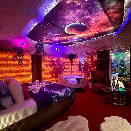 Zajazd Albatros Rzeszow Spa Екстер'єр фото