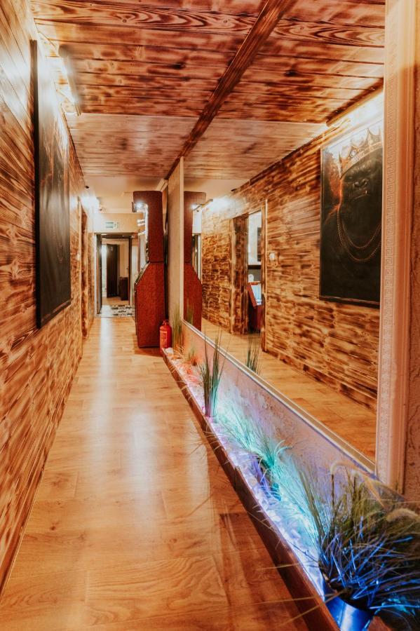 Zajazd Albatros Rzeszow Spa Екстер'єр фото