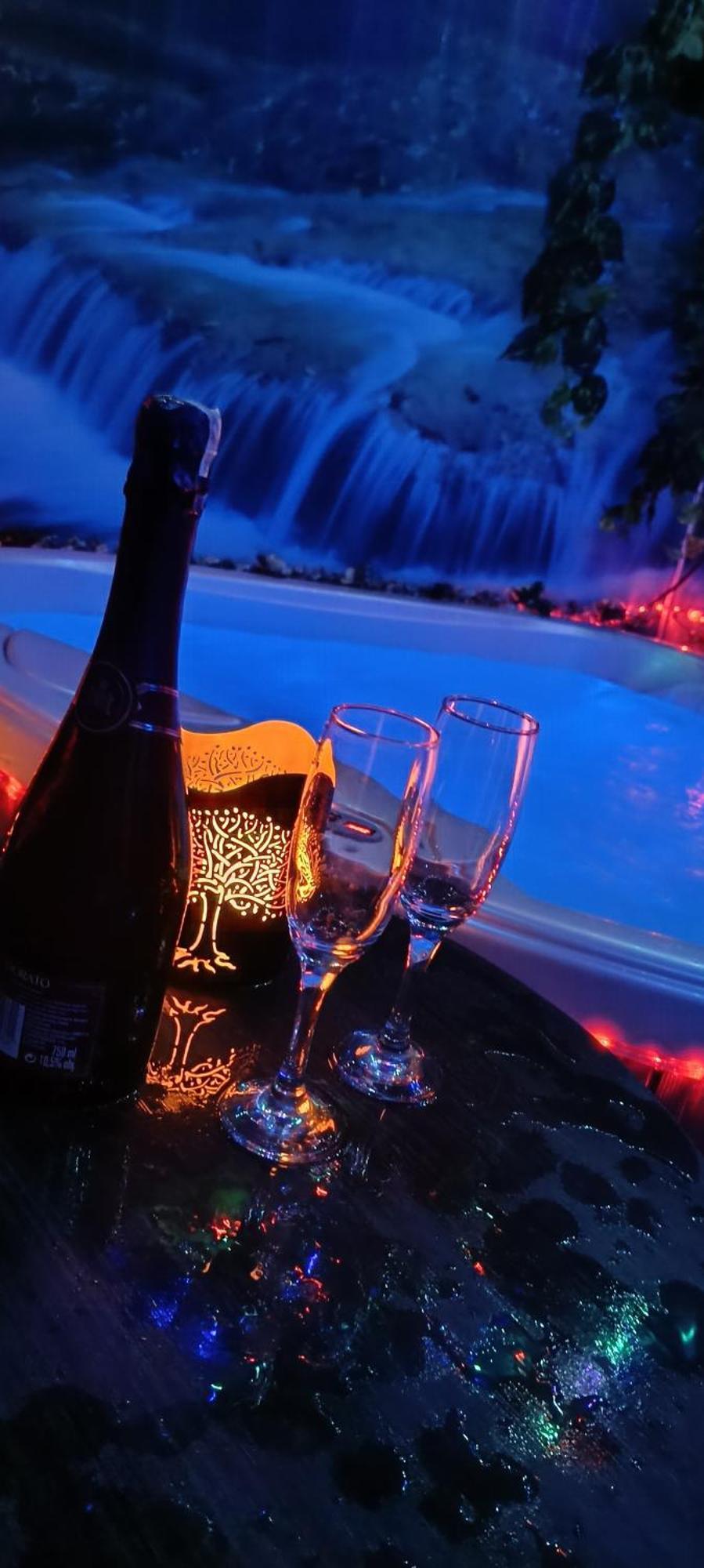 Zajazd Albatros Rzeszow Spa Екстер'єр фото